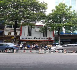 cho thue nha mat tien nguyen thai hoc quan 1