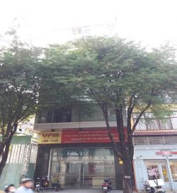 cho thue nha mat tien nguyen van thu quan 1