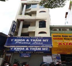 cho thue nha mat tien tran hung dao quan 1