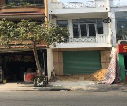 cho thue nha mat tien duong d1 binh thanh dt  35x18 gia  40tr thang