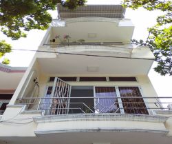 ban nha mat tien duong truong sa p15 binh thanh 3 5x12m 8 6 ty mat tien dep