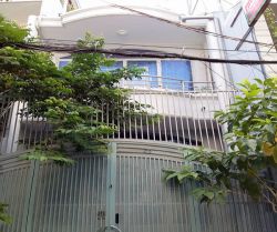 ban nha trong hem duong truong sa p13 phu nhuan  4x28m 2 lau duc 12pn huong dong nam gia 9 2 ty