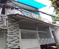 ban nha trong hem duong phan dang luu p5 pn  5 2x8 5m tret 1 lau gia 4 9 ty  tl 