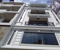 ban hem xe hoi duong le truc p7 binh thanh  dien tich 4 1x12 7m ket cau tret lung 2 lau san thuong gia 7 8 ty nha dep