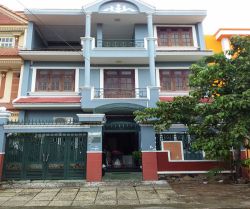 ban nha mat tien khu mieu noi  phan xich long  p3 bt  8x13m tret 3 lau st gia 23 9 ty