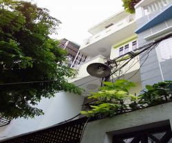 ban nha duong huynh van banh p13 phu nhuan  3 4x14  nh 6m  1 tret   1 lung   2 lau   st san de xe 5pn gia 6 2 ty