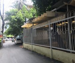 cho thue mat bang nguuen dinh chinh 39x17m 1 tang 200 tr thang