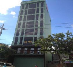 cho thue nha quan go vap  nha cho thue duong phan van tri   gia 5000 usd  th