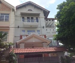 cho thue nha quan 2 duong nguyen van huong dien tich  170m gia  1700usd