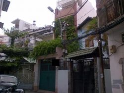 ban nha mat tien duong nguyen dinh chinh phuong 15 quan phu nhuan