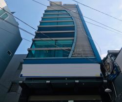 cho thue nha quan binh thanh hxt duong nguyen huu canh 5x15m tret lung 5 lau  gia  60 trieu