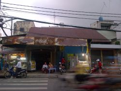 ban nha mat tien duong nguyen kiem phuong 2 quan phu nhuan