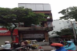 ban nha mat tien duong pham van dong p15 binh thanh  10x16m 5 lau  20 ty