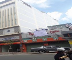 cho thue nha mat tien quan tan binh duong bach dang dien tich 88x30m 1 tret 1 lau  gia 90 tr