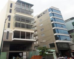 cho thue mat bang duong bach dang quan tan binh dien tich 7x17m 1 ham 1 tret 1 lung 5 lau gia 7000 usd