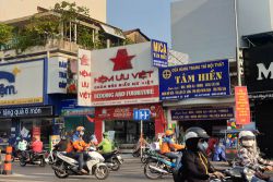 cho thue nha mat tien 181 bach dang phuong 15 quan binh thanh 5 5 x11m 66tr th