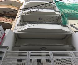 cho thue nha quan 1 nha cho thue mat tien duong huyen quang phuong tan dinh quan 1