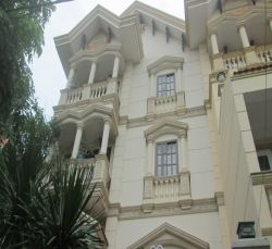 cho thue biet thu quan 2 mat tien duong nguyen van huong gia 2500usd th