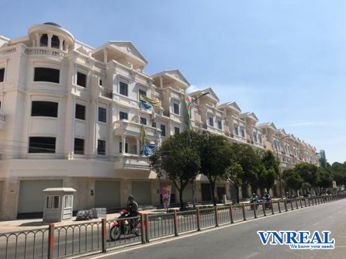 cho thue nha mat tien duong phan van tri 5x20m 3 lau moi dep 