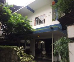 cho thue nha duong nguyen trong tuyen quan phu nhuan 21x22m 1 tret 1 lau gia 5600 usd