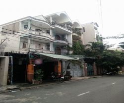 cho thue nha quan tan binh duong hat giang dien tich 5x20m 1 triet 3 lau gia  1200 usd