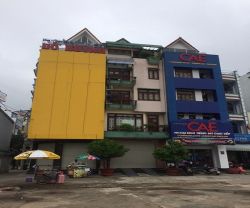 cho thue nha  ??quan 2 mat tien duong tran nao dien tich 5x15m 1 tret 4 lau gia  4100usd