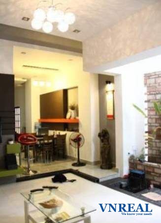 ban nha hem xe hoi duong hoang hoa tham phuong 7  quan binh thanh