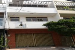 cho thue nha duong dinh bo linh gan nga 4 hang xanh dt  42 x 23 gia 28 trieu