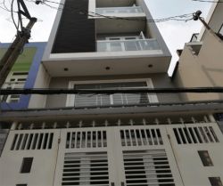 cho thue hem xe hoi duong bach dang quan binh thanh 20 trieu