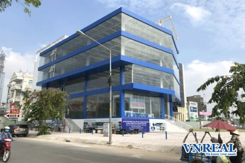 cho thue  mat bang lam showroom noi that van phong ben trong trung tam thuong mai du an home center  tran nao quan 2 dt 2000m2  gia 6500usd