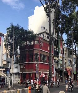 cho thue nha mt duong nhat tao quan 10  dt  12x8 9000 usd