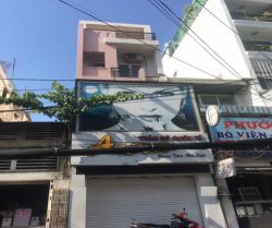 cho thue nha nguyen trong tuyen 32 x 17 m tret lung 3 lau 35 tr thang