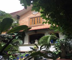 cho thue mat bang phan dinh phung 13 x 30 m   no hau 21 x 42 m  1 tret 3 lau 35 000  thang