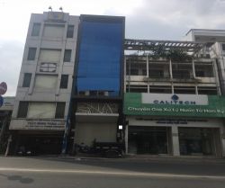 cho thue mat bang phan dinh phung 37 x 20 m   no hau 9m   1 tret 1 lung 3 lau 95 tr thang