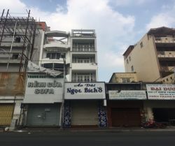 cho thue nha phan dinh phung 35 x 20 m 1 tret lung 4 lau 45 tr thang