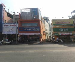 cho thue nha phan dinh phung 43 x 17 m ham tret 2 lau  70 tr thang