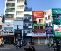 cho thue nha quan binh thanh mat tien duong phan dang luu 5x22m tret   4 lau  gia 120 trieu