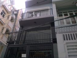 ban nha hem xe hoi duong phan dang luu phuong 2 quan phu nhuan