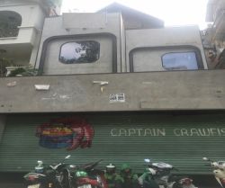 cho thue nha phan xich long  8 x 16 m tret 3 lau 9 000 usd thang