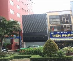 cho thue nha phan xich long 45 x 9 m 1 tret 2 lau 40 tr thang