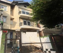 cho thue mat bang phan xich long 8 x 16 m ham 3 lau 6000    thang