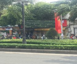 cho thue mat bang phan xich long 8x18m 1 tang 85 tr thang