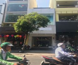 nha cho thue mt duong nguyen trai p ben thanh  quan 1  4x23m  3 lau  gia  135 trieu thang