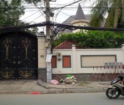 cho thue nha quan 2 duong quoc huong dien tich  1000m san vuon ho boi gia  4500usd