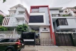 cho thue nha mat tien duong hoa dao dien tich 8mx16m 3 lau 1 ham gia 90tr th