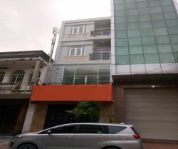 cho thue mat bang tien giang  dt 5 x 17 gia 40 tr th