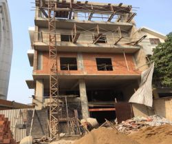 cho thue toa nha duong tran nao dt  8x17 ham tret 3 lau gia  5500usd  thuong luong 