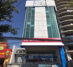 cho thue toa nha mat tien dien bien phu phuong 15 binh thanh dt 1400m2