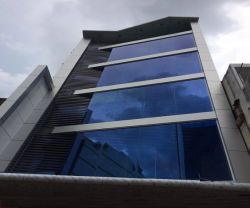 cho thue toa nha duong hong ha quan tan binh  dien tich 2800m 1 tret 5 lau gia  14 usd thang