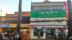 cho thue can nha lon mat tien tran quang khai ngay nga 5 tran khac chan 14x36 1 tret 4 lau dts gan 2000m2 gia 250tr